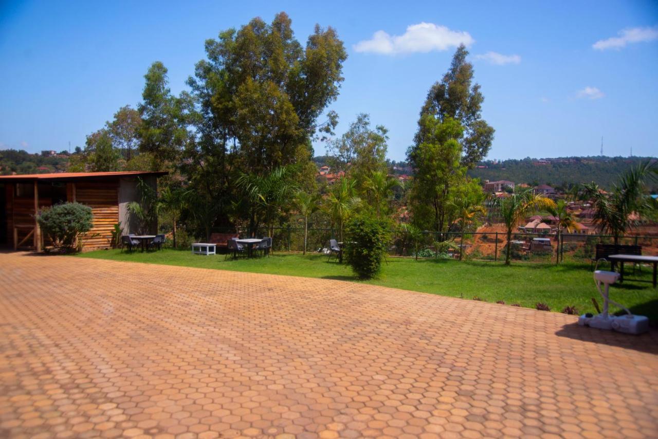 Quality Inn Hotel Kigali Zewnętrze zdjęcie