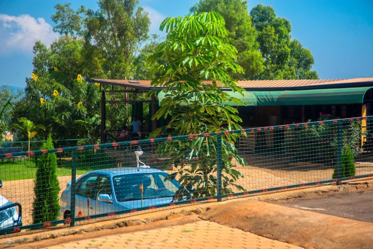 Quality Inn Hotel Kigali Zewnętrze zdjęcie